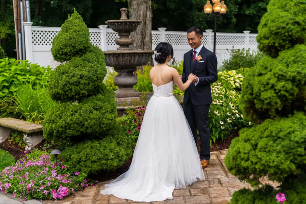 Saphire Estate wedding photos boston wedding photographer Nicole Chan Photography